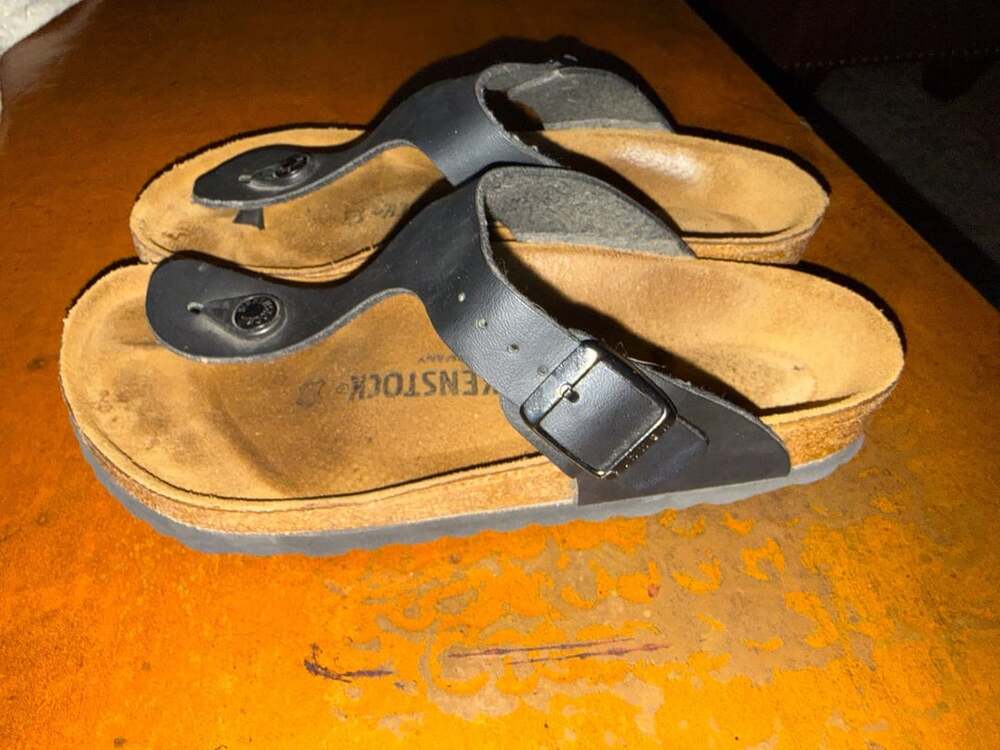 Birkenstock Gizeh Size 36 Black Thong Sandals